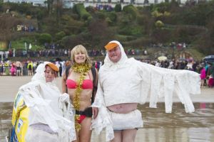 tenby boxing day swim 5 sm.jpg